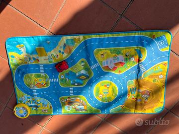 Tappetino gioco per neonato con macchinina CHICCO