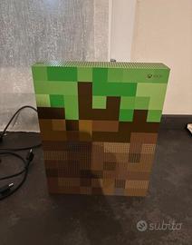 Xbox One S Edizione Minecraft + controller raro
