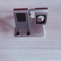 Supporto in Alluminio per iPhone, Apple Watch ecc.