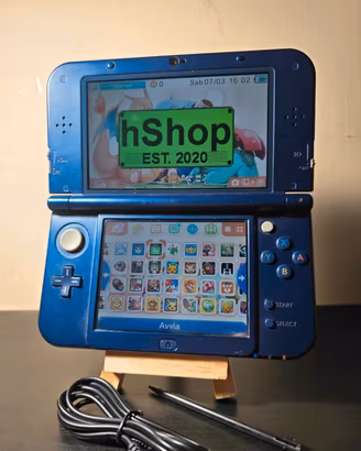 New Nintendo 3ds xl blu+ box