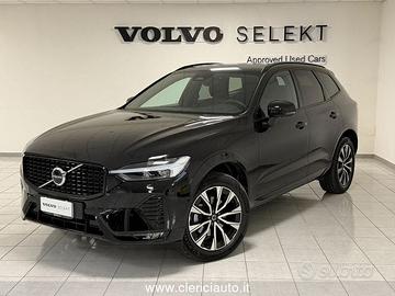 Volvo XC60 B5 AWD automatico Plus Dark