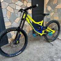 Specialized Demo 8