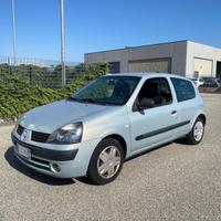 Renault Clio 1.2 16V cat 3 porte Privilège