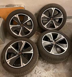 4 GOMME USATE 245/45R18 96W GOODYEAR - ESTIVE