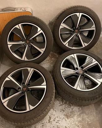 4 GOMME USATE 90% 245/45R18 96W GOODYEAR - ESTIVE