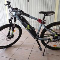 I Bike pedalata assistita