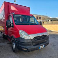 Iveco 35s12 Con Cassa