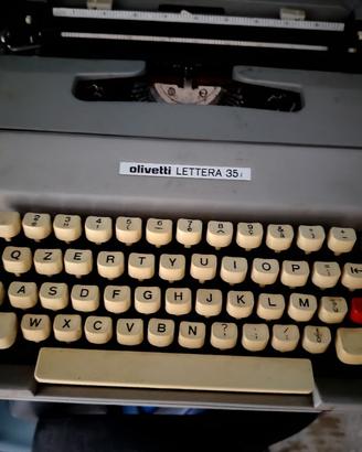 macchina da scrivere