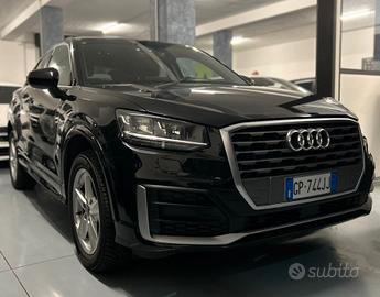 Audi Q2 30 TDI S tronic Identity Black