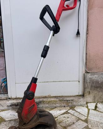 Lavatrice, tagliaerba, divano letto