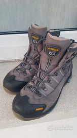 Scarponi da montagna uomo