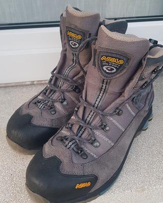 Scarponi da montagna uomo