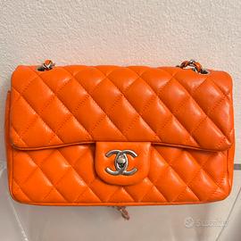 Borsa Chanel 2.55 double flap arancione agnello