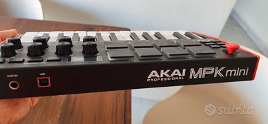 Tastiera Midi Akai
