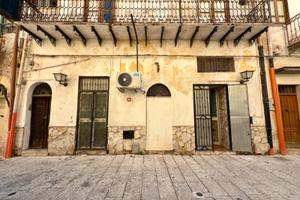 Locali commerciali a Partinico,Via Capo dell'Acqua