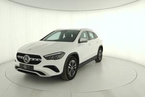 MERCEDES-BENZ GLA 180 d Advanced auto