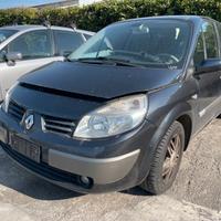 Ricambi usati per Renault Scenic 1.9dCi 2005 F9QL8