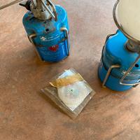 Fornello e lampada a gas