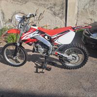 Honda enduro cr125