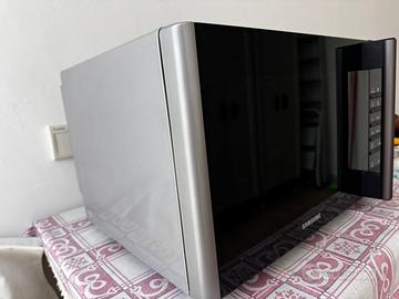 Forno microonde combinato Samsung