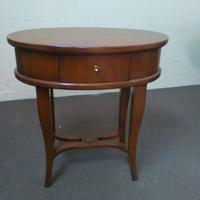 Comodino ovale in ciliegio con cassetto 