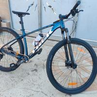 MTB Trek x-Caliber 7- Nuova