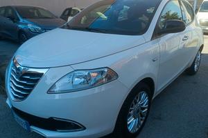 Lancia Ypsilon 1.2 GPL Gold