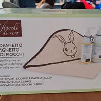 Cofanetto bagnetto neonato NUOVO
