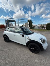 Mini Countryman SD Automatica 2000cc 
