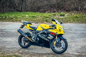 Suzuki gsxr 750
