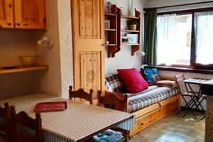 Bilocale a Folgarida con vista e garage