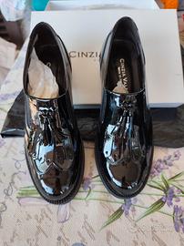 Scarpe donna vernice n. 36 