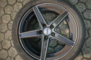 Cerchi in Lega R16 con Gomme Invernali