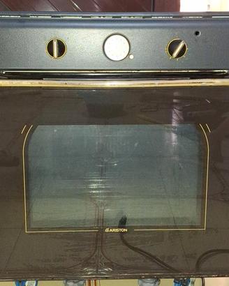  Forno Ariston + Cappa Inox