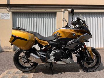 BMW F 900 XR