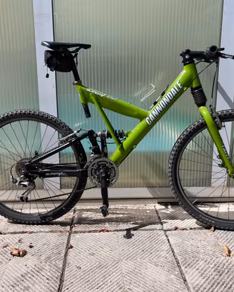 Mtb cannondale super V