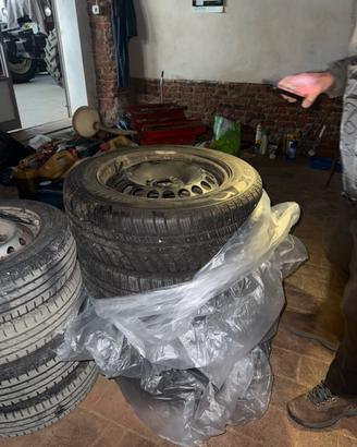 Gomme 4 stagioni