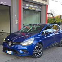 RENAULT Clio TCe 75CV 5p. Moschino per NEOPATENT