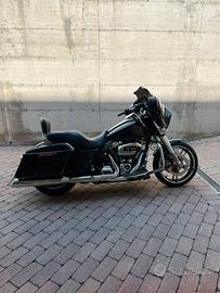 Street glide