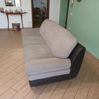Divano  3 posti