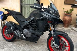 Ducati multistrada V2S