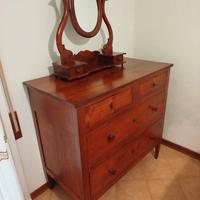 Cassettone in ciliegio