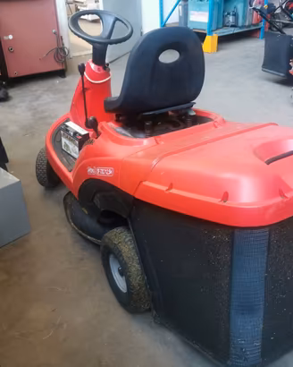 Trattorino EFCO EF 72 C 12,5 H idrostatico
