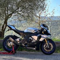Yamaha YZF R1M - 2015