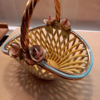 Cestino intrecciato in ceramica