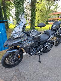 TRK 502 X nero 