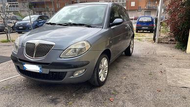 Lancia Ypsilon 1.3 Multijet 16V Argento