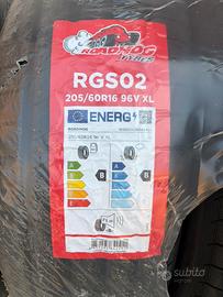4 gomme estive NUOVE 205/60 R16