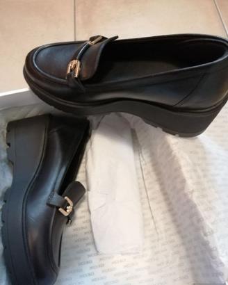 Scarpe da donna GEOX, numero 36