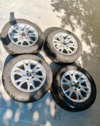 4 Cerchi Originali Volvo V70 16 + Gomme Invernali